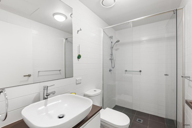 Photo - 209/2 Creek Street, Coolangatta QLD 4225 - Image 14