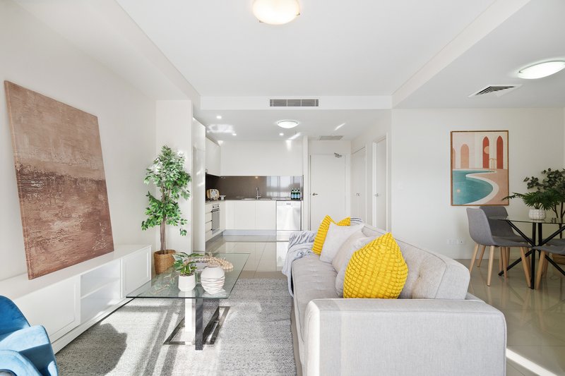 Photo - 209/314 Canterbury Road (Access Via Canton St) , Canterbury NSW 2193 - Image 5