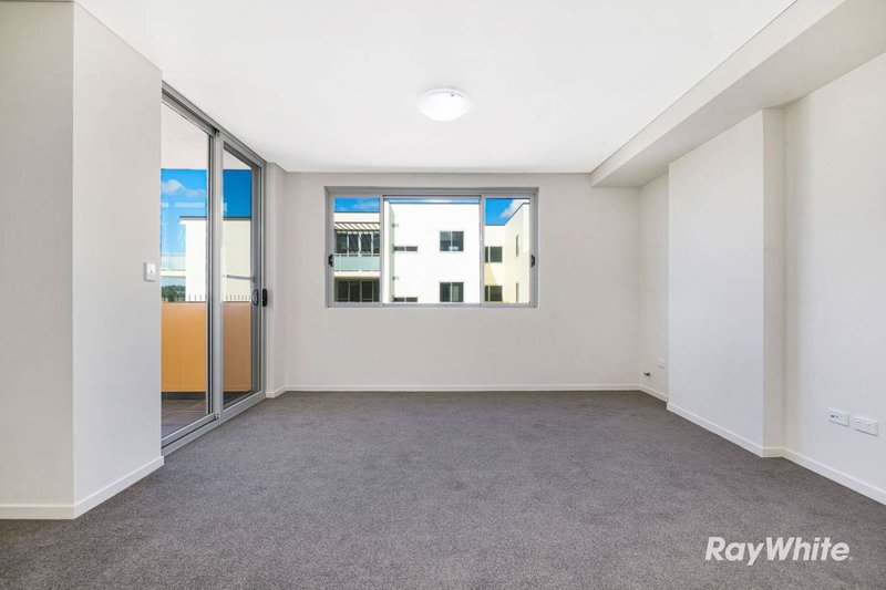 Photo - 209/33 Simon Street, Tallawong NSW 2762 - Image 2