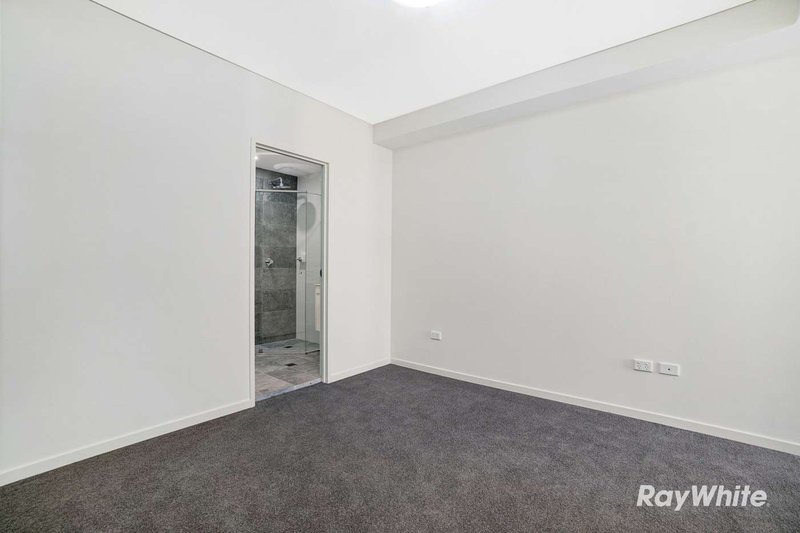 Photo - 209/33 Simon Street, Tallawong NSW 2762 - Image 4