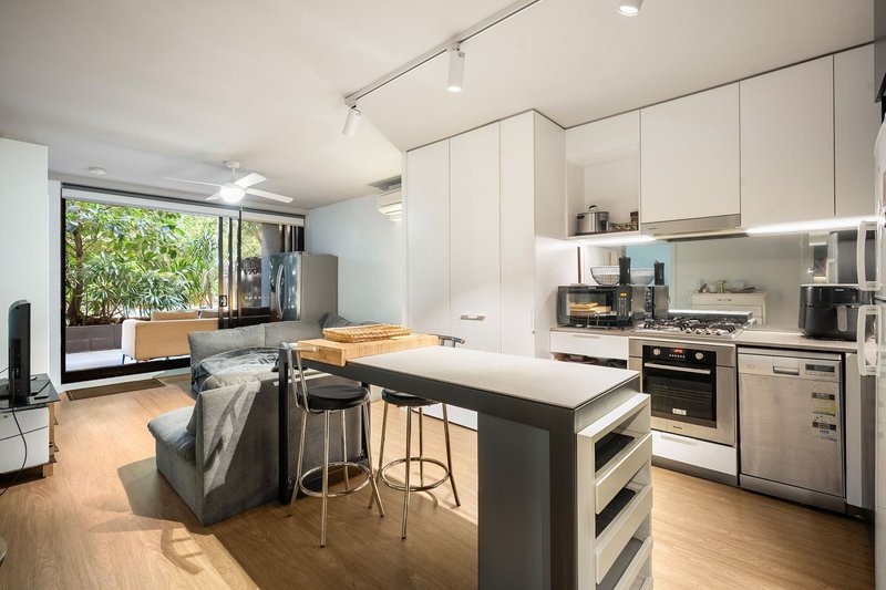 Photo - 209/36 King Street, Bowen Hills QLD 4006 - Image 1