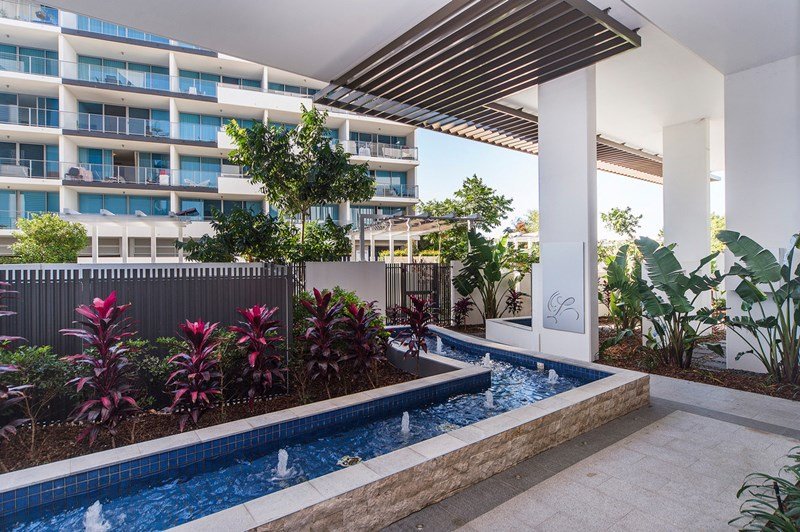 Photo - 209/43 Harbour Town Drive, Biggera Waters QLD 4216 - Image 17