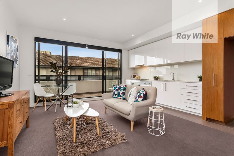 Photo - 209/45 York Street, Richmond VIC 3121 - Image 2