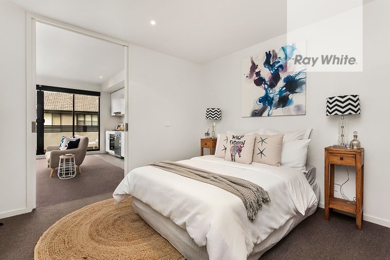 Photo - 209/45 York Street, Richmond VIC 3121 - Image 6