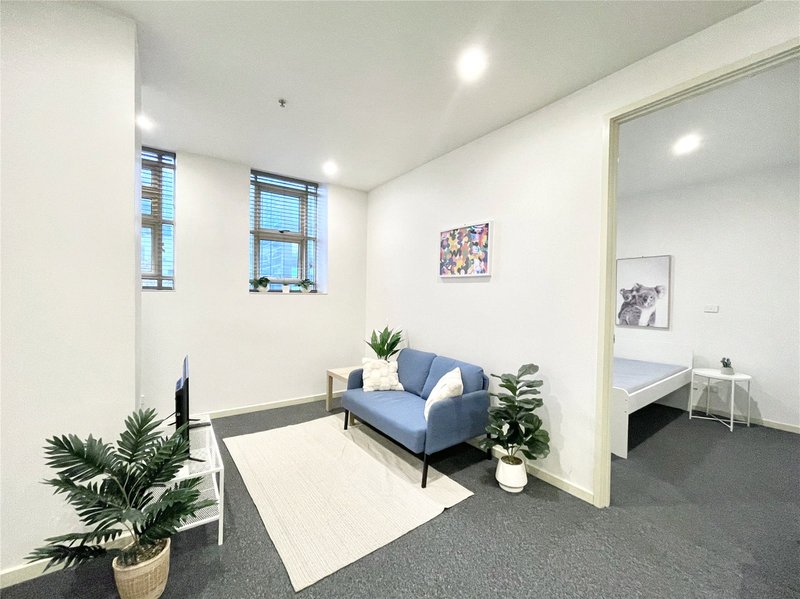 Photo - 209/68 La Trobe Street, Melbourne VIC 3000 - Image 1