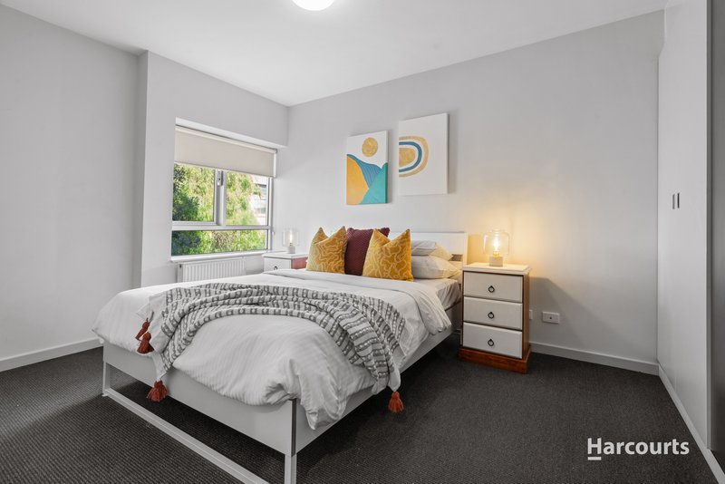 Photo - 209/7 Greeves Street, St Kilda VIC 3182 - Image 7