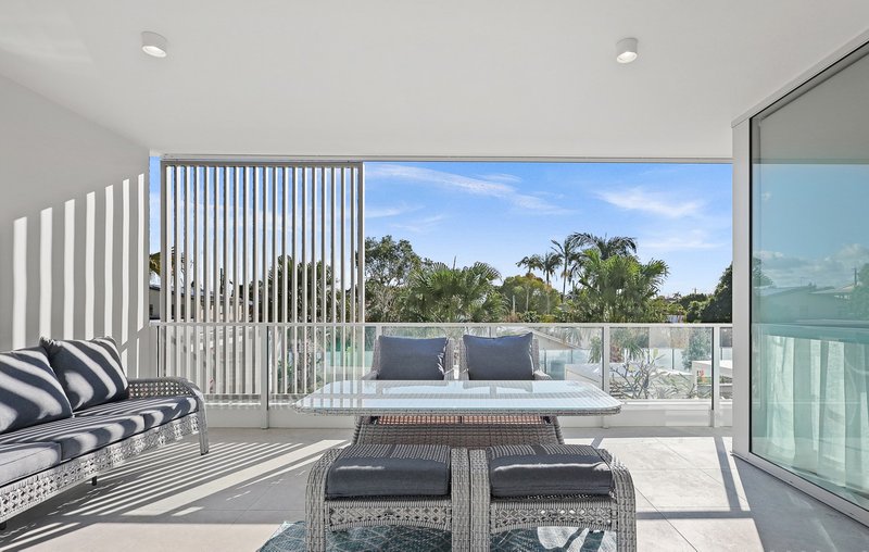 Photo - 209/77-85 Landsborough Avenue, Scarborough QLD 4020 - Image 14