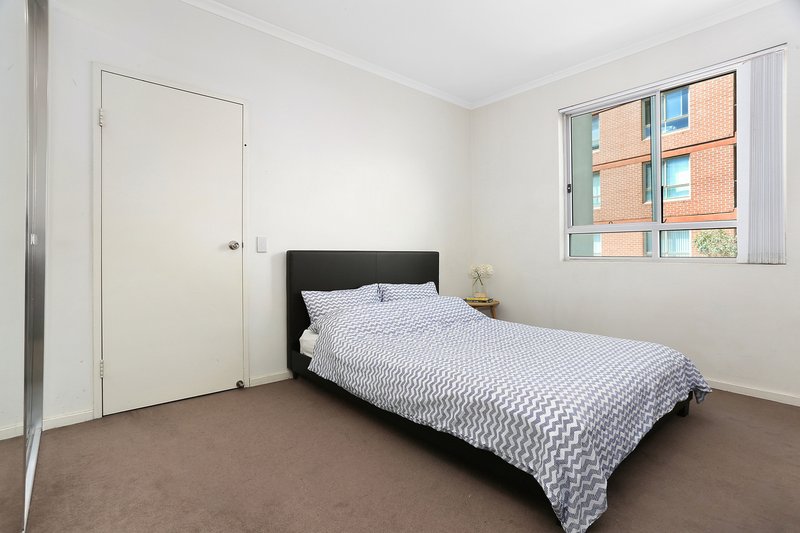 Photo - 209/8-12 Station Street, Homebush NSW 2140 - Image 6