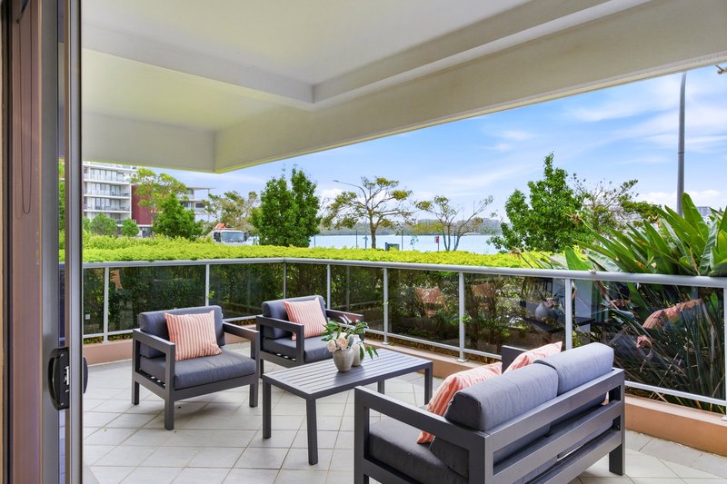 Photo - 209/8B Mary Street, Rhodes NSW 2138 - Image 4