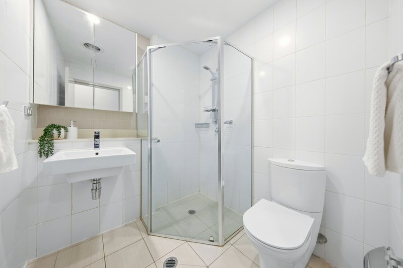 Photo - 209/8B Mary Street, Rhodes NSW 2138 - Image 13