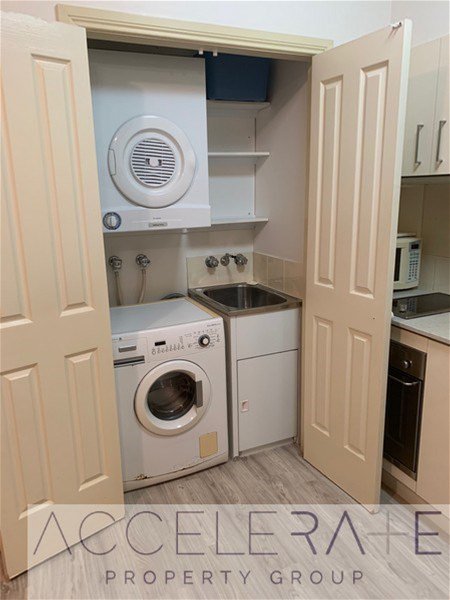 Photo - 209A/301 Ann Street, Brisbane City QLD 4000 - Image 6