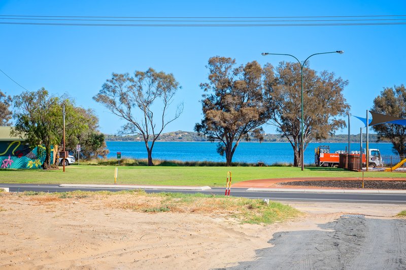 Photo - 209B Old Coast Road, Australind WA 6233 - Image 3