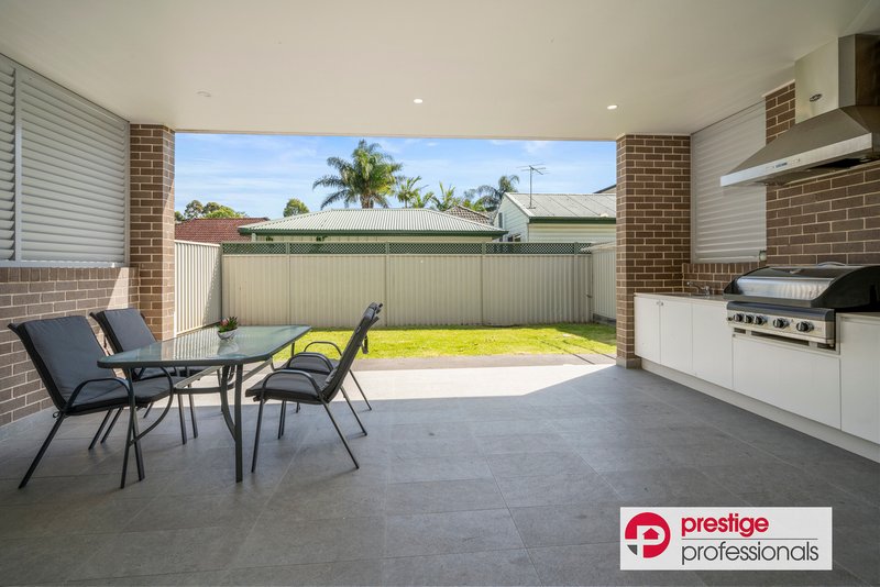 Photo - 20A Anzac Mews, Wattle Grove NSW 2173 - Image 9