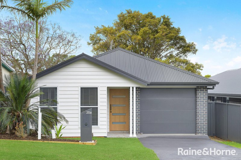 20a Brinawarr Street, Bomaderry NSW 2541