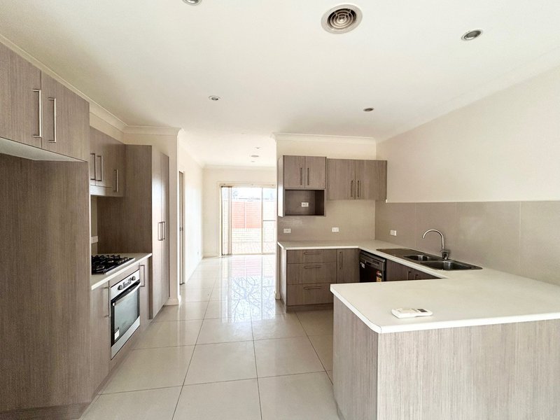 Photo - 20A Durham Street, Bathurst NSW 2795 - Image 2