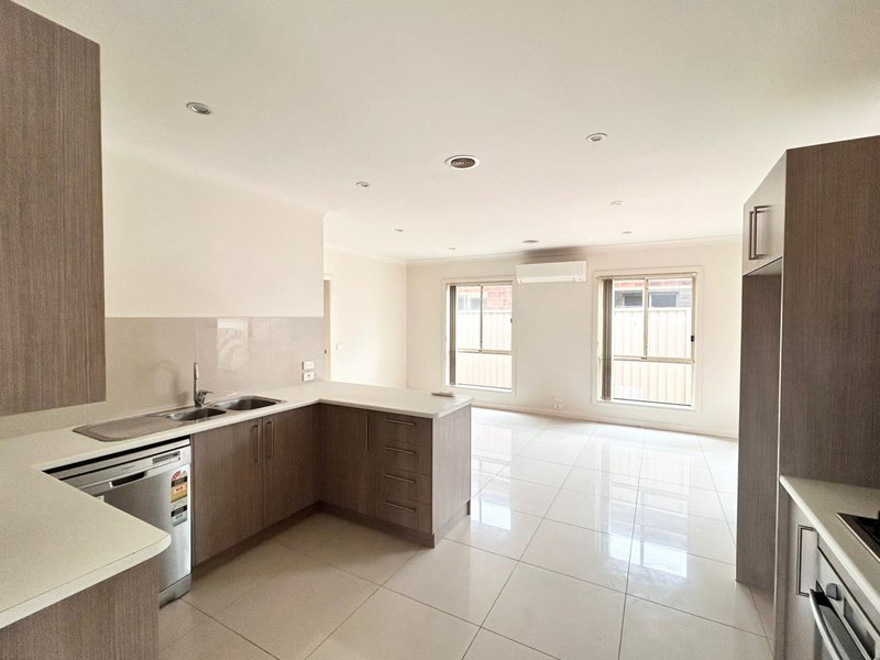 Photo - 20A Durham Street, Bathurst NSW 2795 - Image 3