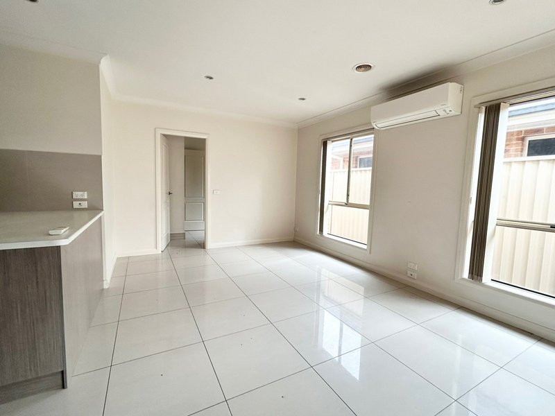 Photo - 20A Durham Street, Bathurst NSW 2795 - Image 4