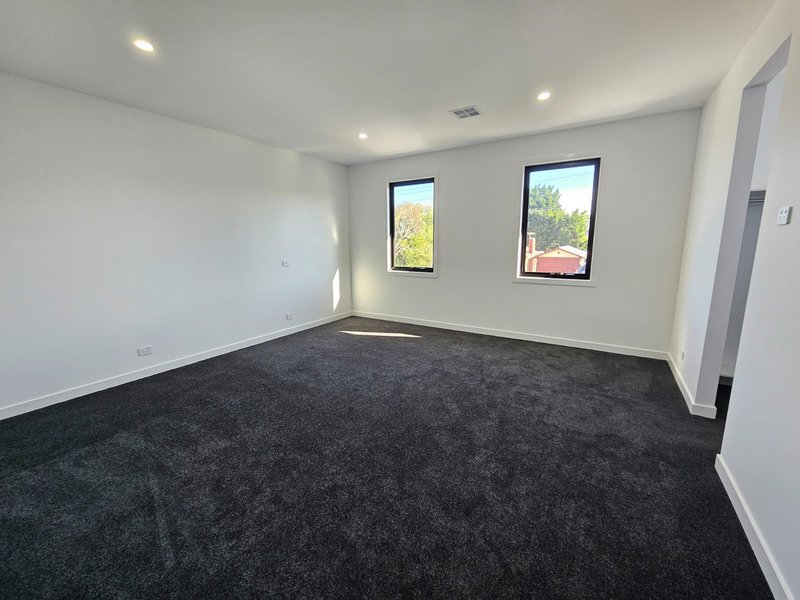 Photo - 20A Greville Street, Oakleigh East VIC 3166 - Image 10