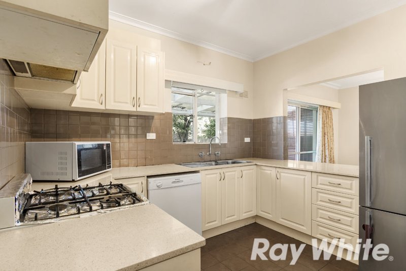 Photo - 20A Harold Street, Blackburn VIC 3130 - Image 2