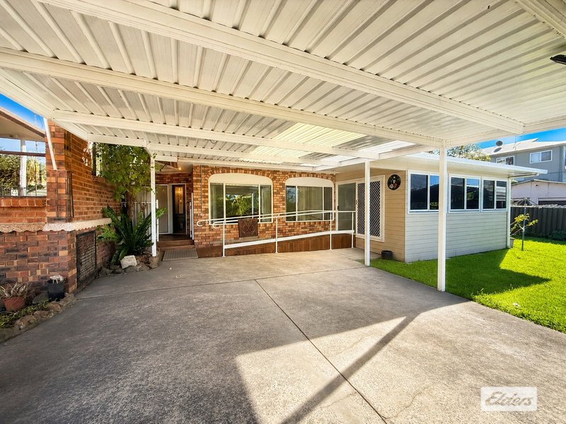 Photo - 20a Heaslip Street, Coniston NSW 2500 - Image 1