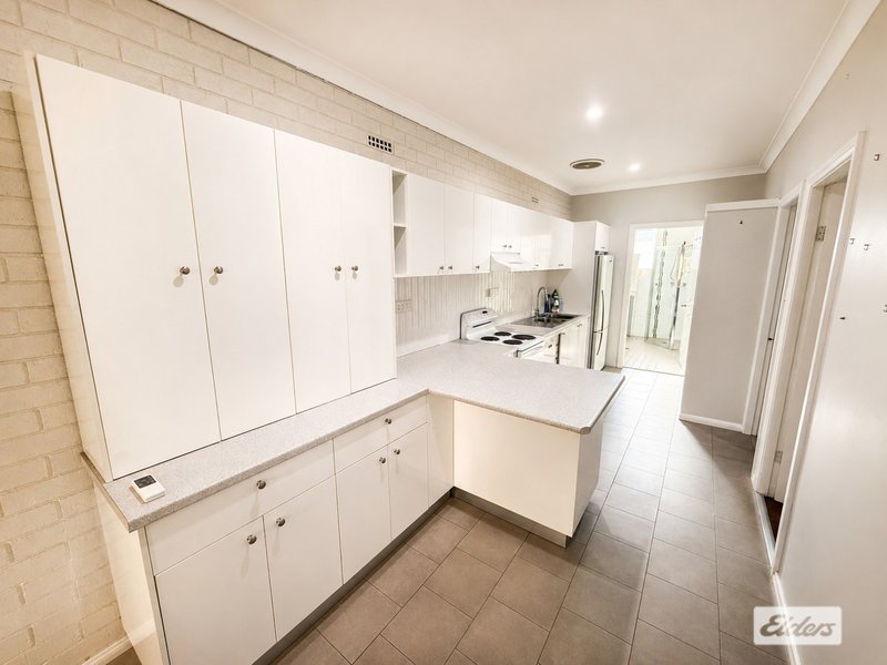 Photo - 20a Heaslip Street, Coniston NSW 2500 - Image 5