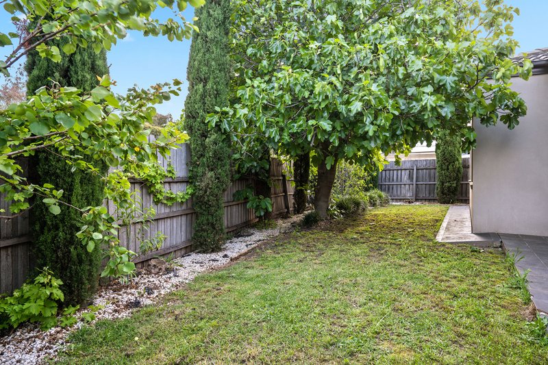 Photo - 20A Midholm Court, Thomastown VIC 3074 - Image 10