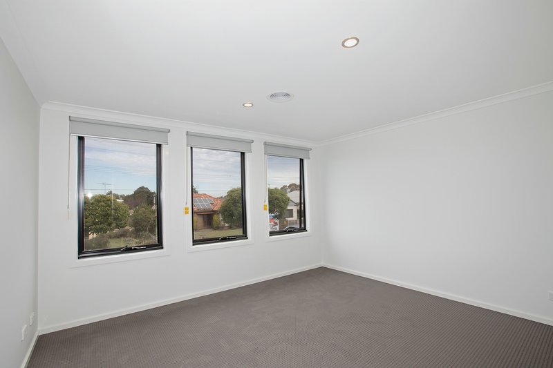 Photo - 20A Watson Avenue, Belmont VIC 3216 - Image 4