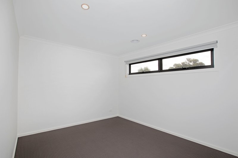Photo - 20A Watson Avenue, Belmont VIC 3216 - Image 6