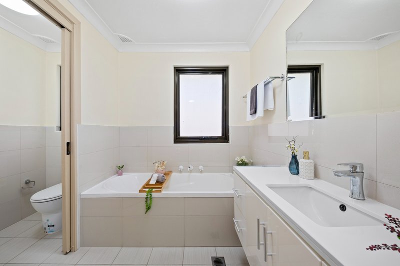 Photo - 20A Wycombe Street, Epping NSW 2121 - Image 6