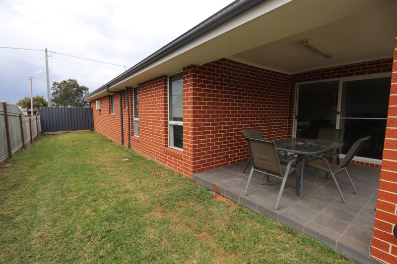 Photo - 20B Cootamundra Road, Temora NSW 2666 - Image 12