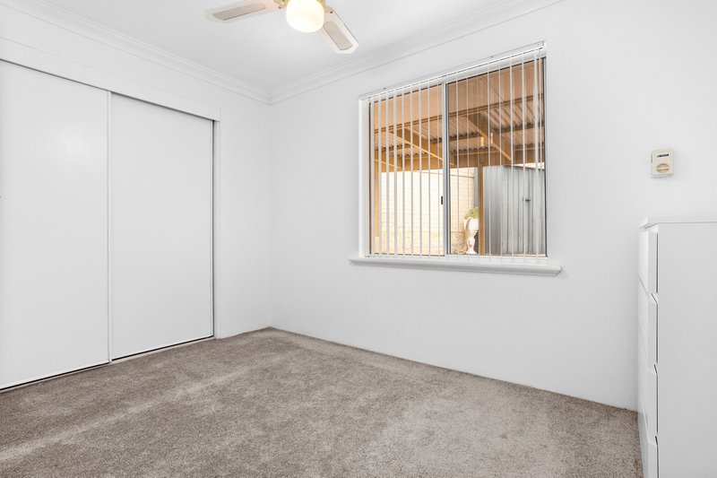 Photo - 20B Feathertop Rise, Alexander Heights WA 6064 - Image 13