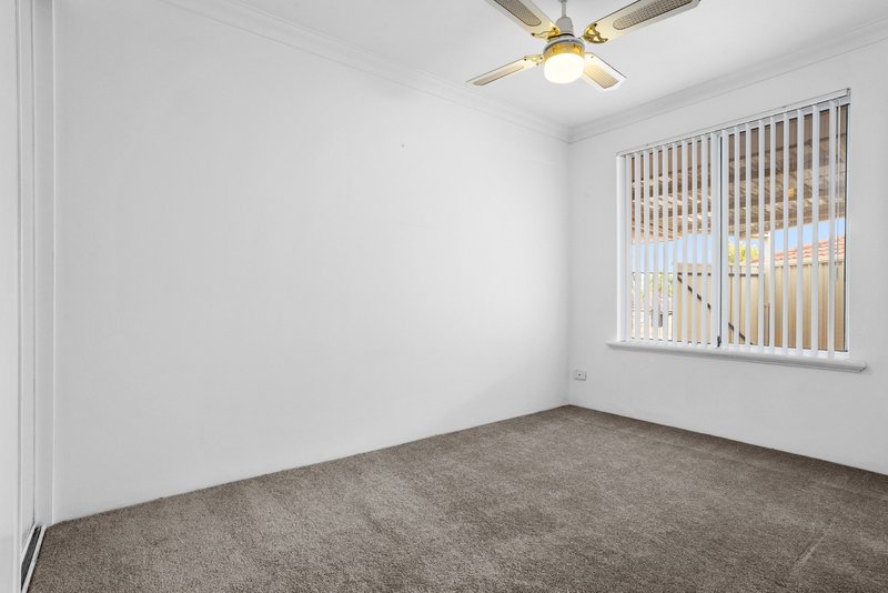 Photo - 20B Feathertop Rise, Alexander Heights WA 6064 - Image 15