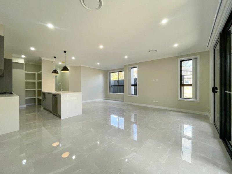 Photo - 20b Fieldhouse Drive, Campbelltown NSW 2560 - Image