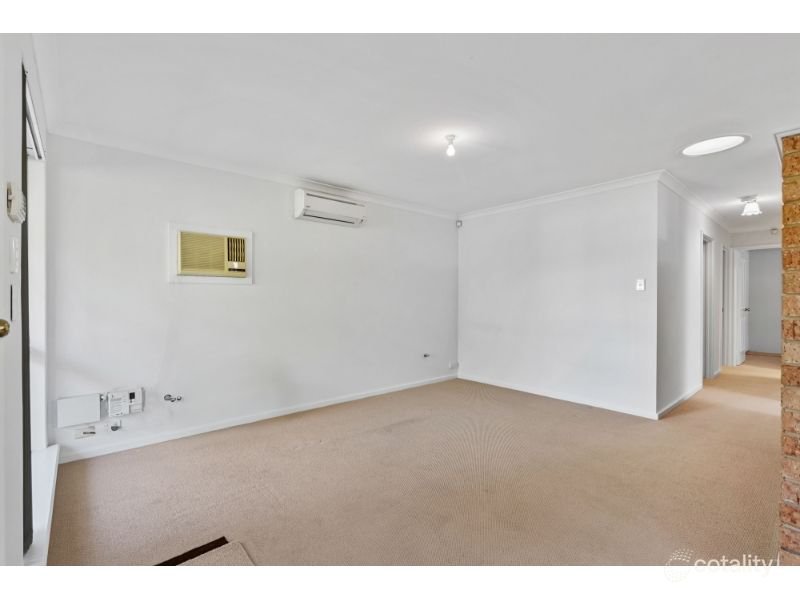 Photo - 20B Pentland Crescent, Dudley Park WA 6210 - Image 2