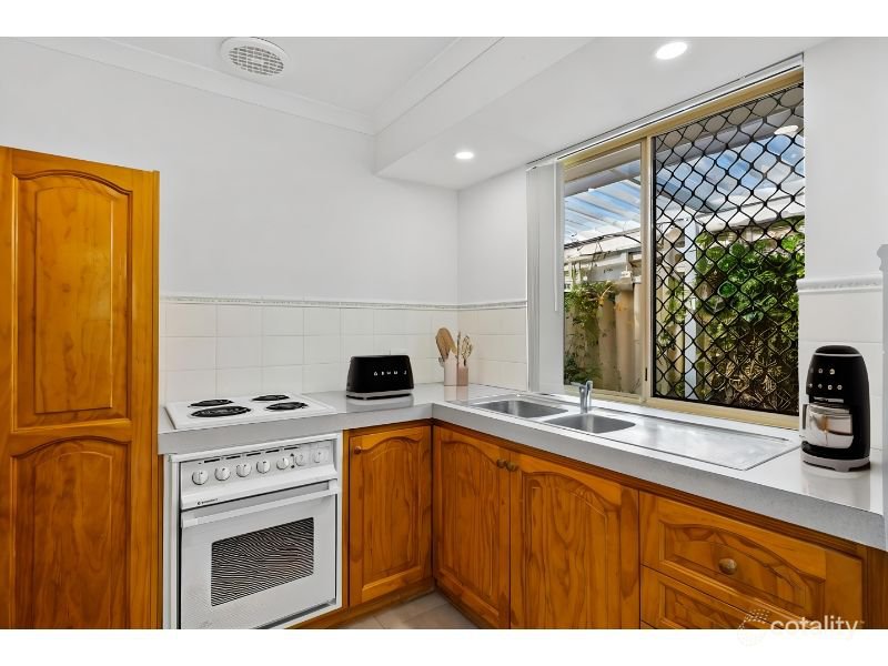Photo - 20B Pentland Crescent, Dudley Park WA 6210 - Image 7