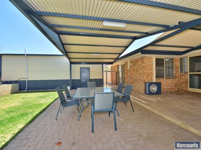 20B Sharland Street, Halls Head WA 6210