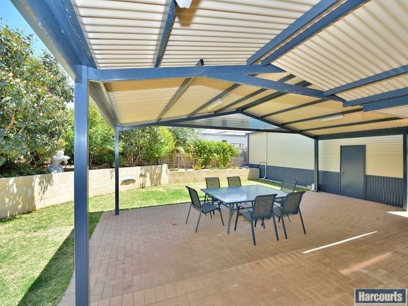 Photo - 20B Sharland Street, Halls Head WA 6210 - Image 2