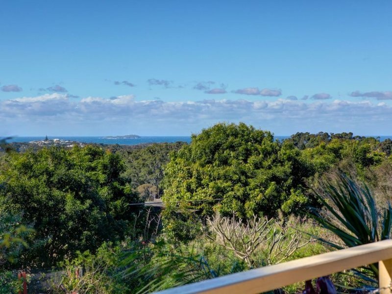 20b Skinner Close, Emerald Beach NSW 2456