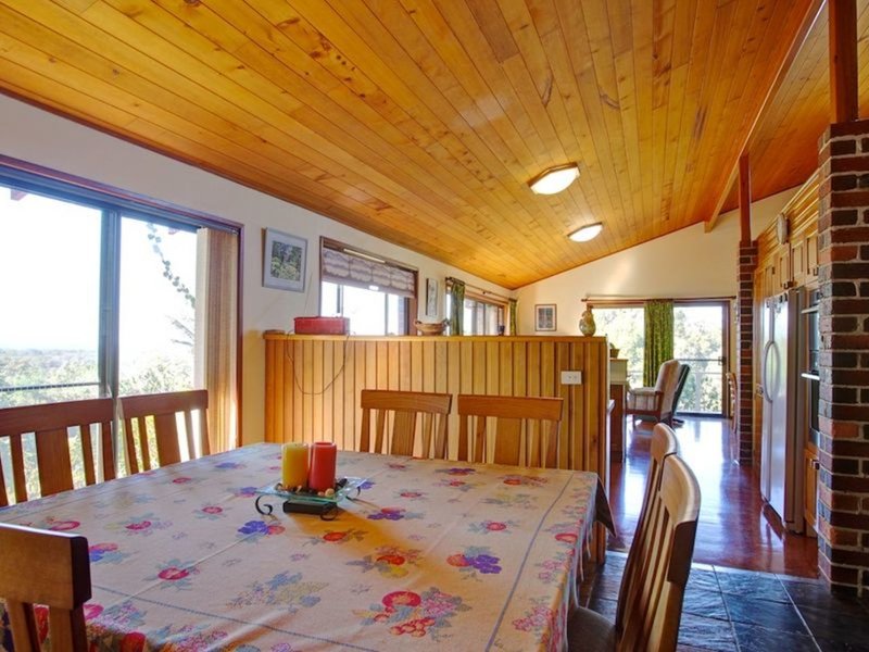 Photo - 20b Skinner Close, Emerald Beach NSW 2456 - Image 9