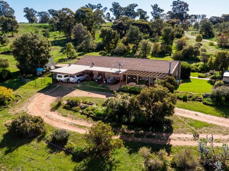 Photo - 20L Bencubbin Drive, Dubbo NSW 2830 - Image 2