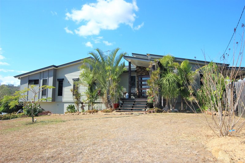 Photo - 21-23 Haygarth Dr , Kooralbyn QLD 4285 - Image 3