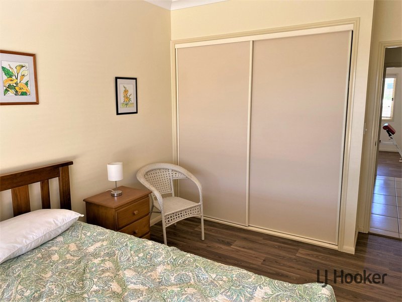 Photo - 21 - 23 Premier Drive, Kingaroy QLD 4610 - Image 11