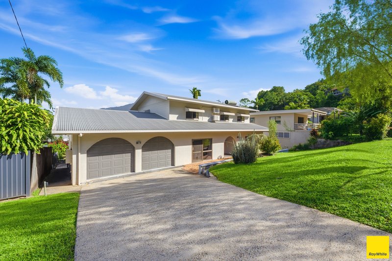 Photo - 21-23 Sommerville Crescent, Whitfield QLD 4870 - Image 2