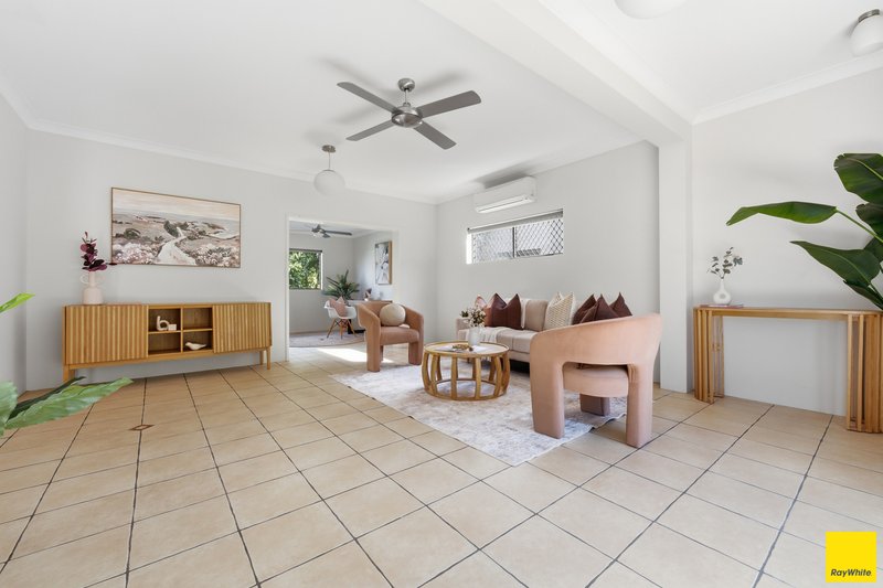 Photo - 21-23 Sommerville Crescent, Whitfield QLD 4870 - Image 14