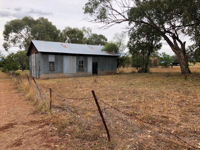 Photo - 21 - 23 Yarraman Street, Blackville NSW 2343 - Image 2