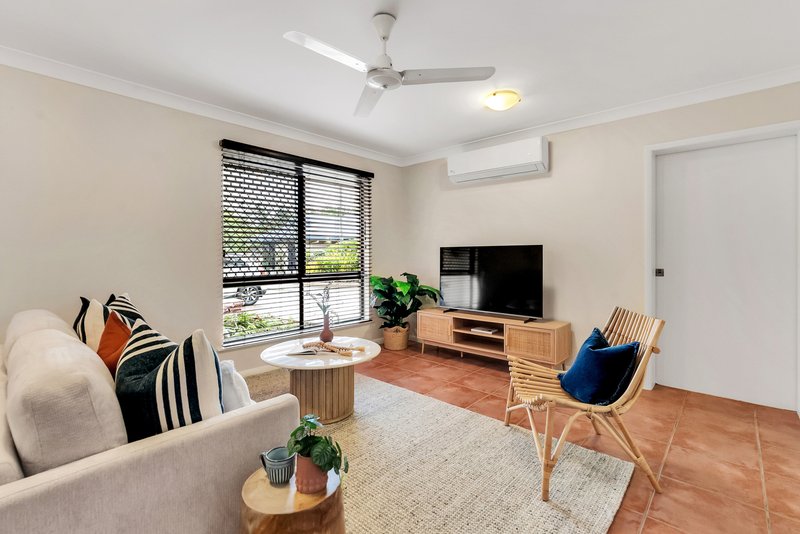 Photo - 2/1-3 Cottesloe Drive, Kewarra Beach QLD 4879 - Image 7