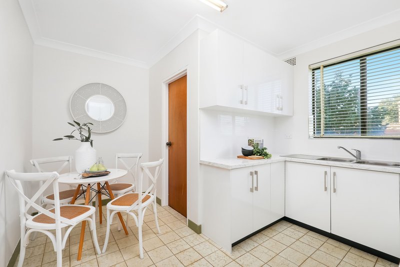 Photo - 2/1-3 Harnett Avenue, Marrickville NSW 2204 - Image 3