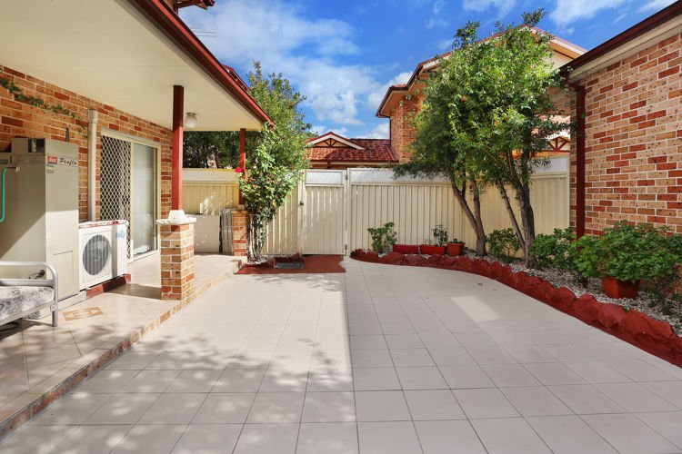 Photo - 2/1-3 Willara Avenue, Merrylands NSW 2160 - Image 3