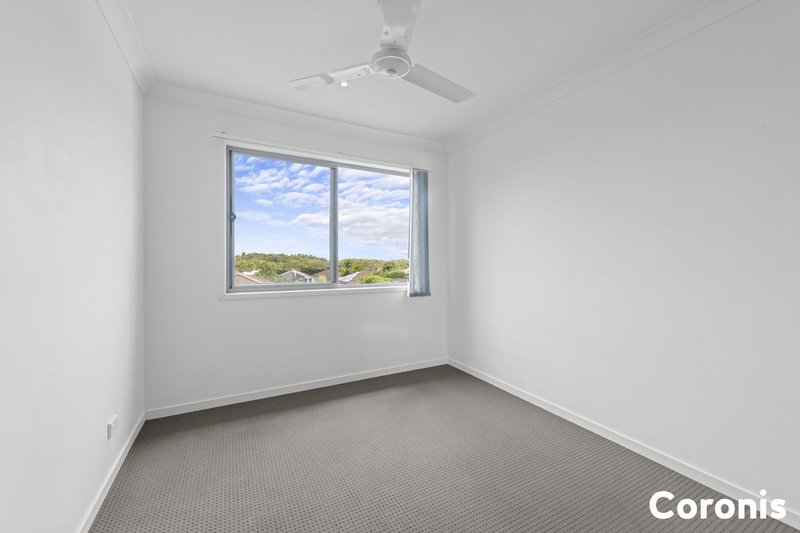 Photo - 2/1-49 Lavender Drive, Griffin QLD 4503 - Image 10