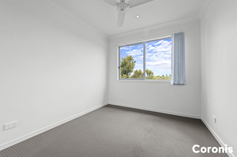 Photo - 2/1-49 Lavender Drive, Griffin QLD 4503 - Image 11